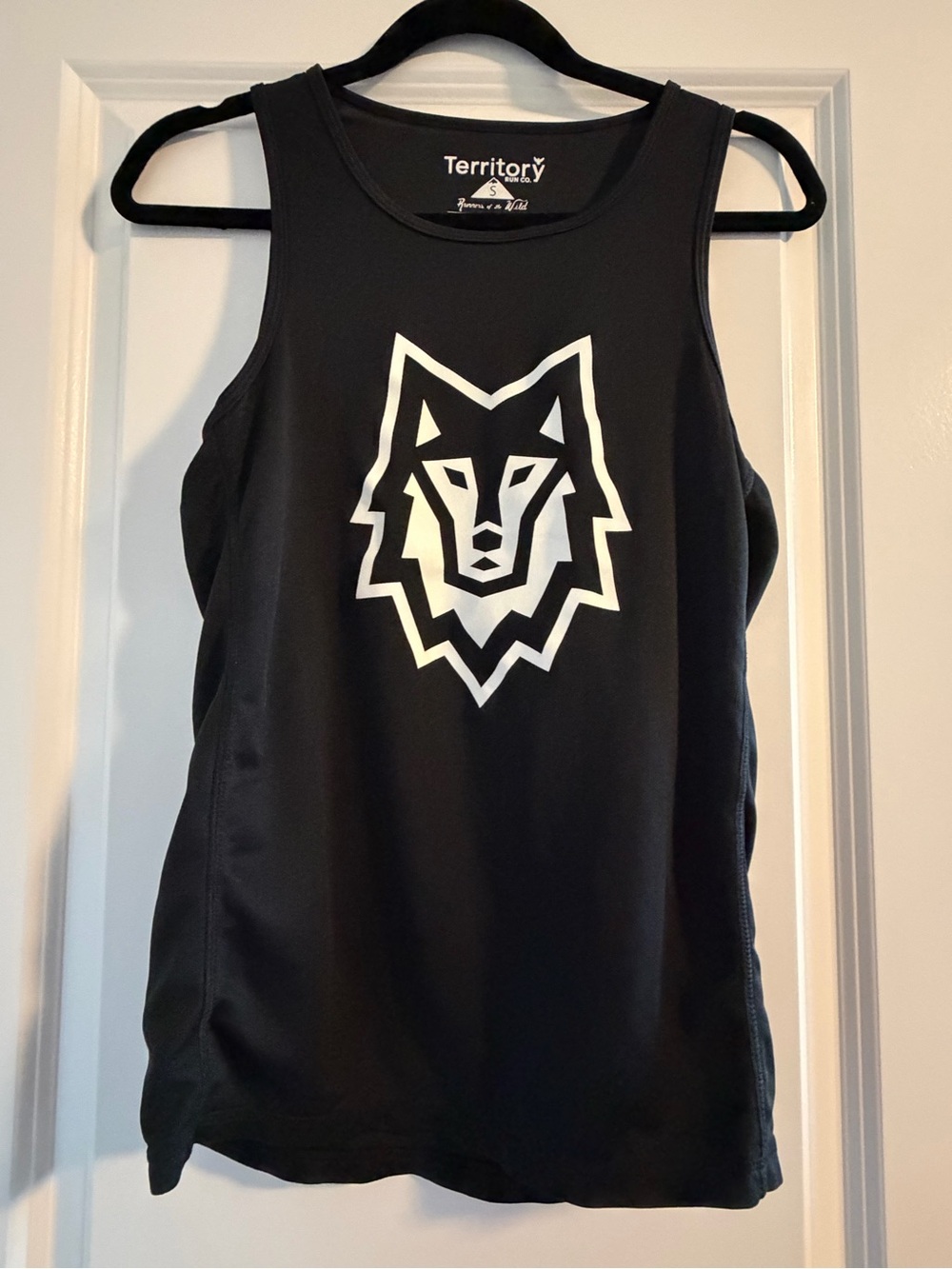 Territory Run Co Wy’east Wolfpack Running Singlet Tank Small